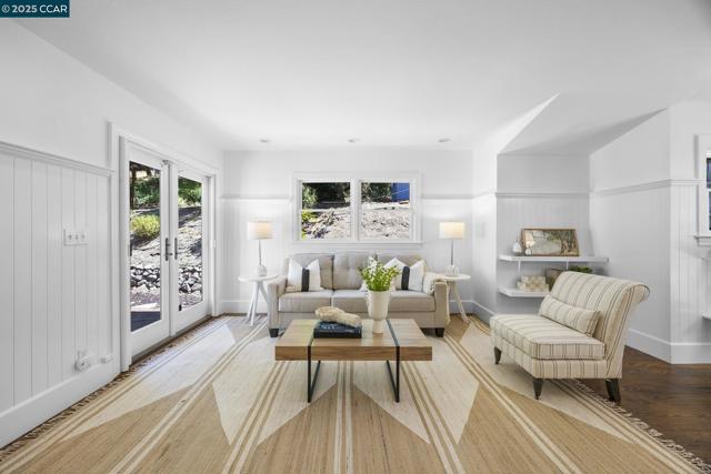 3475 Springhill Rd, Lafayette CA: https://media.crmls.org/mediaz/13990ddb-04c7-4895-9820-c7b84eb6844b.jpg