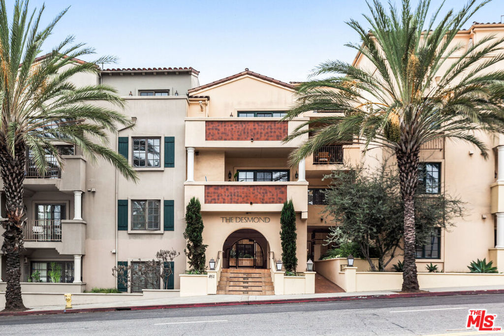 851 N San Vicente Boulevard #115