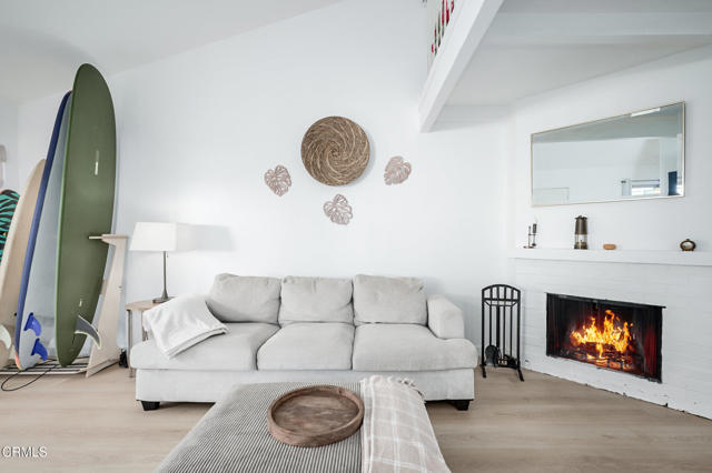 Detail Gallery Image 13 of 47 For 1209 Ramona Dr, Newbury Park,  CA 91320 - 2 Beds | 1/1 Baths