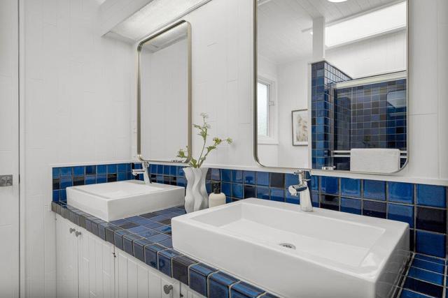 Image 43 of 73 For 829 Talisman Drive