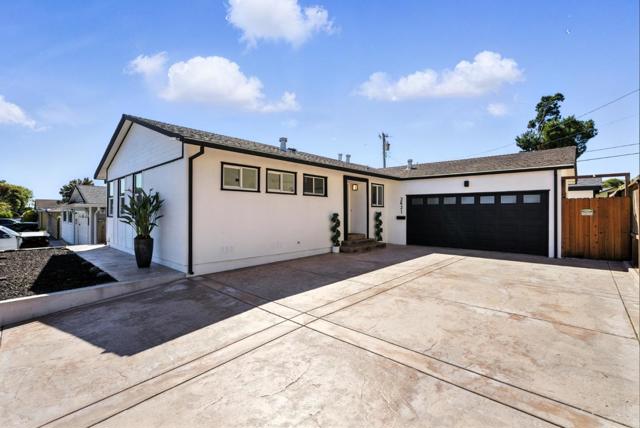 2621 Heather Lane, San Bruno CA: https://media.crmls.org/mediaz/139ae772-f949-490b-a5e5-01c5867378b0.jpg