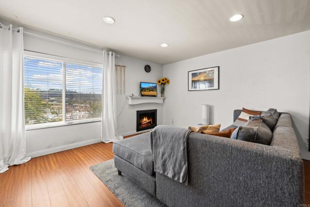 Detail Gallery Image 5 of 29 For 10400 Caminito Cuervo #260,  San Diego,  CA 92108 - 1 Beds | 1/1 Baths