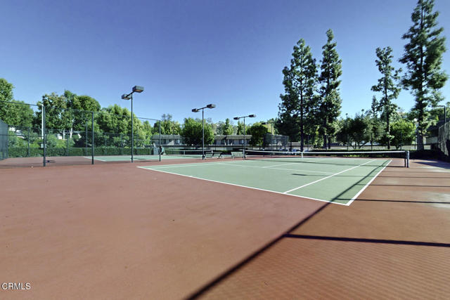 680 Redwood Lane, San Dimas CA: https://media.crmls.org/mediaz/139c9851-07ab-4e2e-a4a1-635009d4d943.jpg