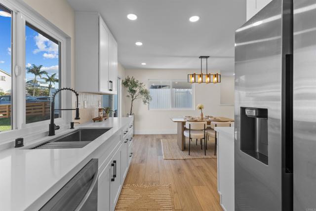 Detail Gallery Image 8 of 36 For 1312 Tobias Dr, Chula Vista,  CA 91911 - 4 Beds | 2 Baths