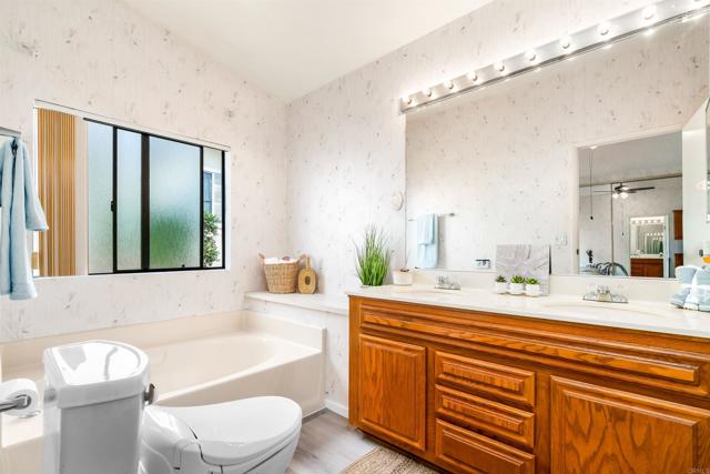 2010 W San Marcos Blvd #93, San Marcos CA: https://media.crmls.org/mediaz/139d9d89-f2fd-472a-a9f0-8d2ca857d1b8.jpg