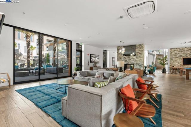 6017 Basaltina Pl, Dublin CA: https://media.crmls.org/mediaz/139dc34f-c808-410f-8db0-40dd9717c1ef.jpg