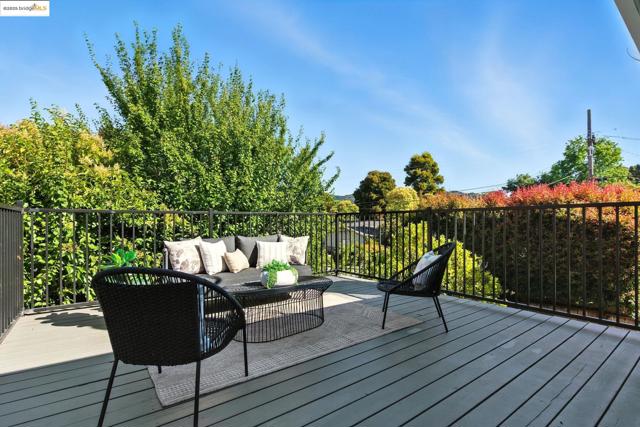 4503 Gregory Way, Richmond CA: https://media.crmls.org/mediaz/139e06a1-d05f-4685-85ba-b951ea26e079.jpg