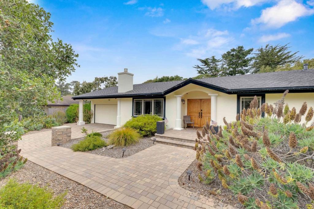 1067 Ortega Road