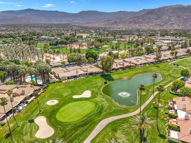 312 Castellana S, Palm Desert CA: https://media.crmls.org/mediaz/139fd3cd-15c9-40ed-b58d-66512eeb8aa3.jpg
