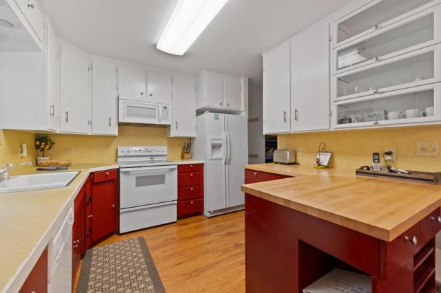 Image 9 of 55 For 25074 Abraham Avenue