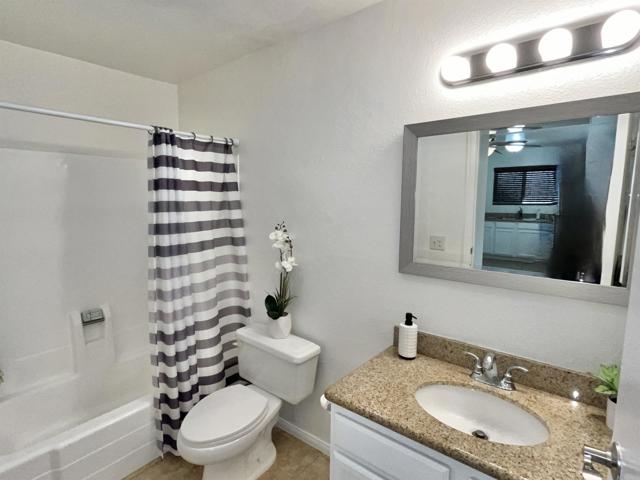 Detail Gallery Image 11 of 25 For 830 W Lincoln Ave #180,  Escondido,  CA 92026 - 1 Beds | 1 Baths