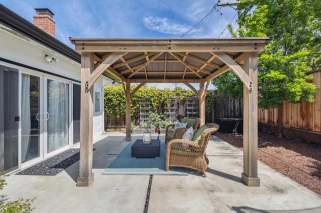 1592 Chambers Drive, San Jose CA: https://media.crmls.org/mediaz/13a1c3de-57f5-4a15-9105-e6c6f14a266d.jpg