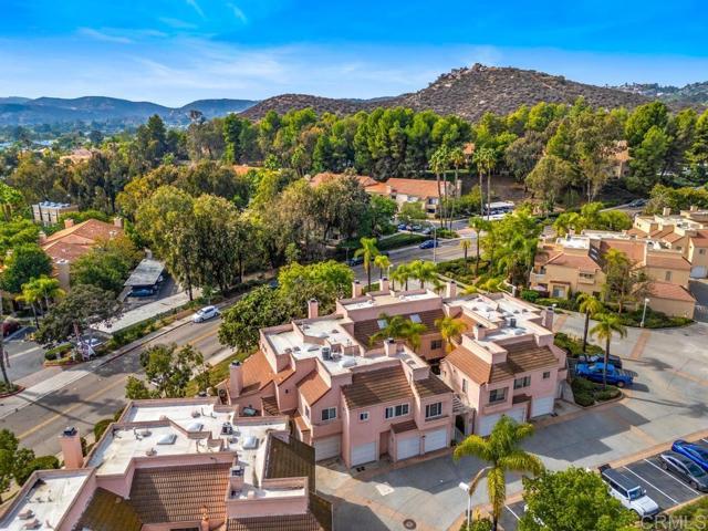 Detail Gallery Image 36 of 41 For 12003 Calle De Leon #3,  El Cajon,  CA 92019 - 2 Beds | 2/1 Baths