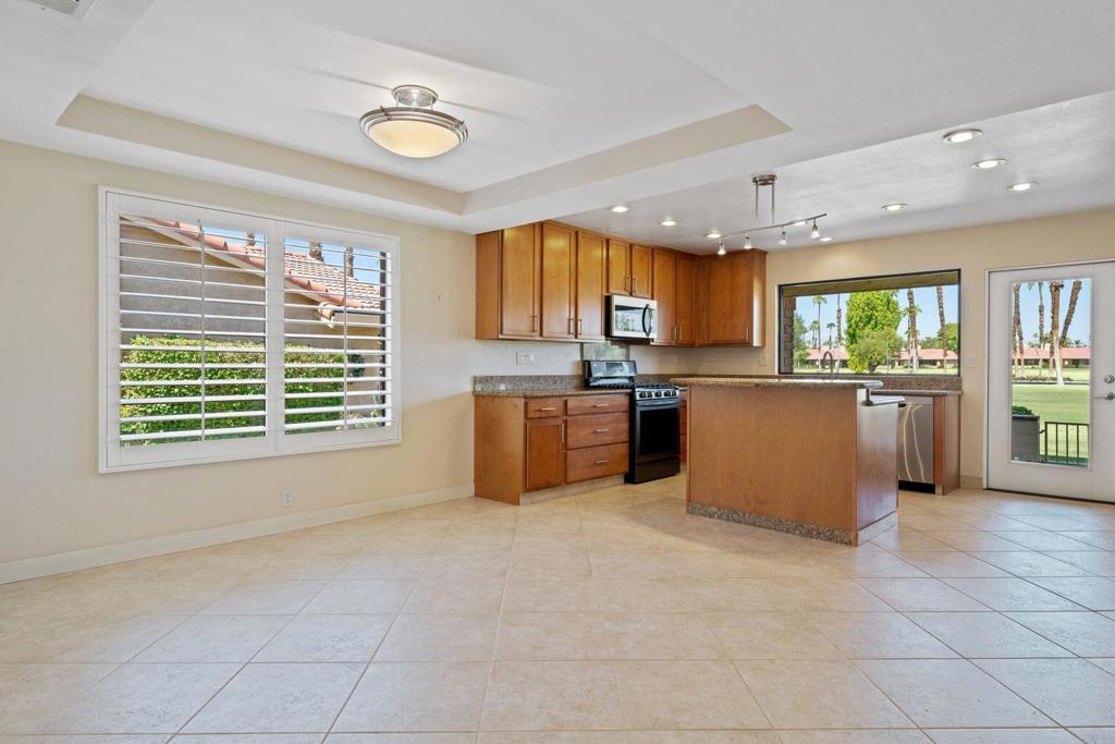 MLS #219138190DA image #10