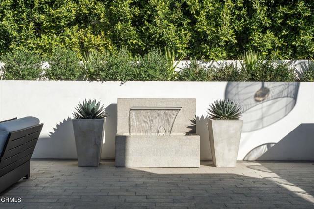 Detail Gallery Image 58 of 73 For 10747 Valleyheart Dr, Studio City,  CA 91604 - 4 Beds | 3 Baths