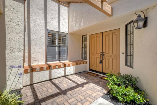 16078 AVENIDA AVEIRO, San Diego CA: https://media.crmls.org/mediaz/13a60336-4fb3-4c37-a09b-e4744da48355.jpg