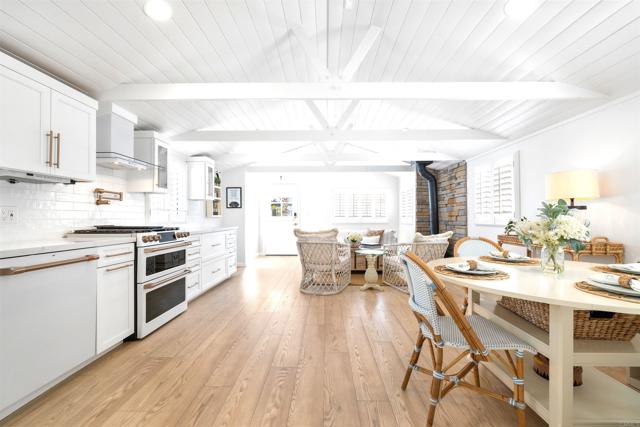 Detail Gallery Image 9 of 38 For 166 Ebony Ave, Imperial Beach,  CA 91932 - 3 Beds | 2 Baths