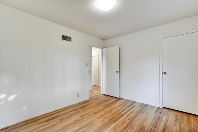 16 Christopher Court, Daly City CA: https://media.crmls.org/mediaz/13a6d54d-2332-4ba0-901e-52711a4c6526.jpg