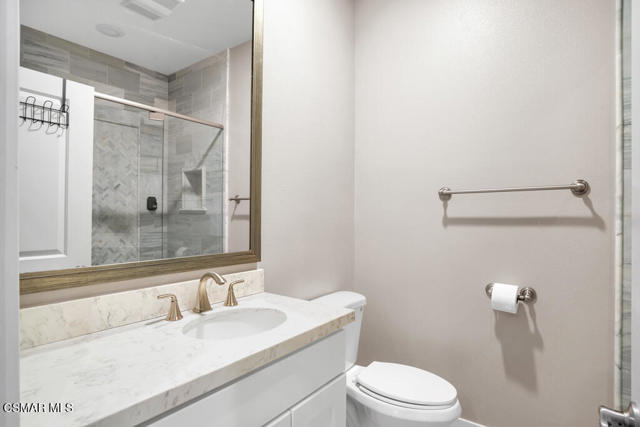 4953 Kilburn Court, Oak Park CA: https://media.crmls.org/mediaz/13a6fba3-7c8d-45e4-a2d2-d9f6fefab2c6.jpg
