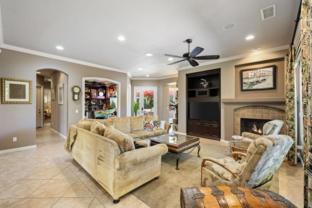 61188 Cactus Spring Drive, La Quinta CA: https://media.crmls.org/mediaz/13a74e1b-c699-4b37-95b1-5045c1831147.jpg