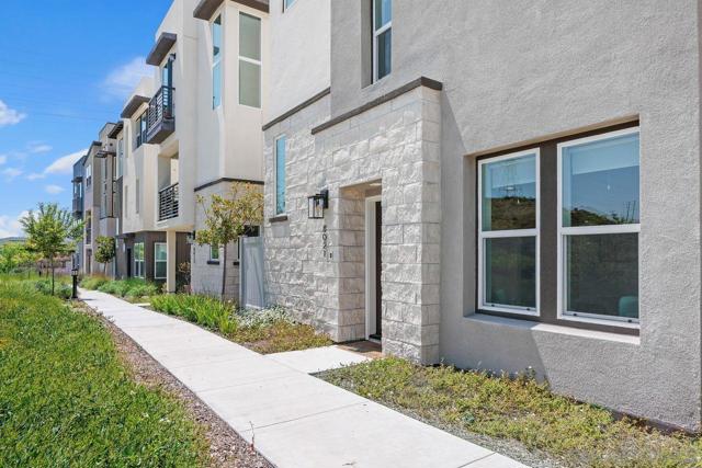 8021 Rubicon, San Diego CA: https://media.crmls.org/mediaz/13a798f2-d623-4d2e-8c7e-6f4511802930.jpg