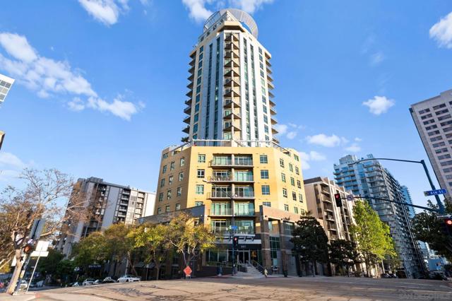 801 Ash St, San Diego CA: https://media.crmls.org/mediaz/13a7b730-d874-45e4-a284-cf888860ccc3.jpg