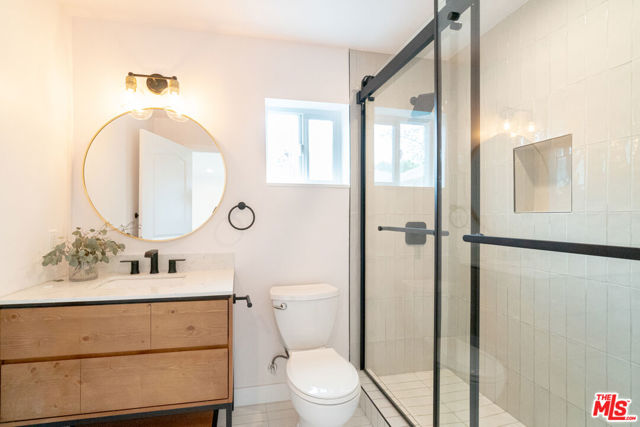 4005 Sequoia Street, Los Angeles CA: https://media.crmls.org/mediaz/13a879ed-b1a6-4238-a019-350b8472b52a.jpg