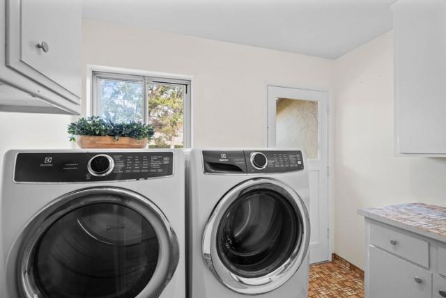 5231 Eileen Drive, San Jose CA: https://media.crmls.org/mediaz/13a9b0e4-b607-454b-b4cf-ad013065d0bb.jpg