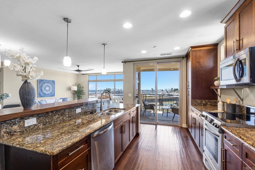 1021 Costa Pacifica Way - photo 4