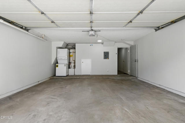 1842 N Alvarado Street, Los Angeles CA: https://media.crmls.org/mediaz/13ae08b6-fbc2-4b61-89fc-202e027a3fe2.jpg