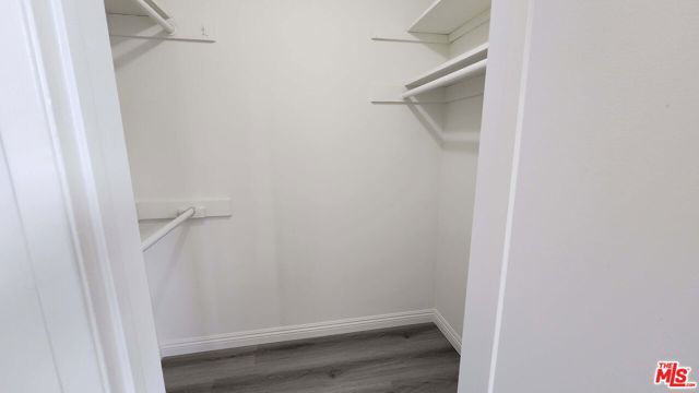 4171 W 4th Street, Los Angeles CA: https://media.crmls.org/mediaz/13aea8de-076a-4e4c-a33c-08a16a5f4f8b.jpg