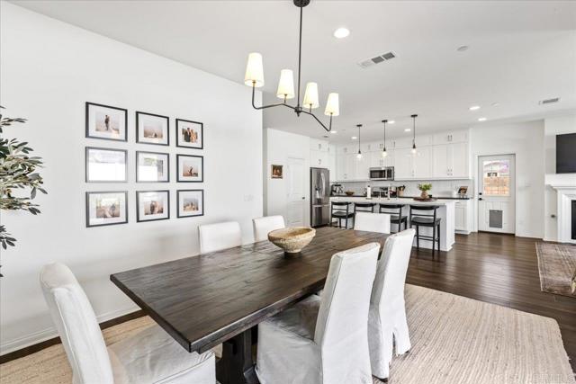 Detail Gallery Image 8 of 60 For 39665 Foxtail Dr, Temecula,  CA 92591 - 4 Beds | 3 Baths