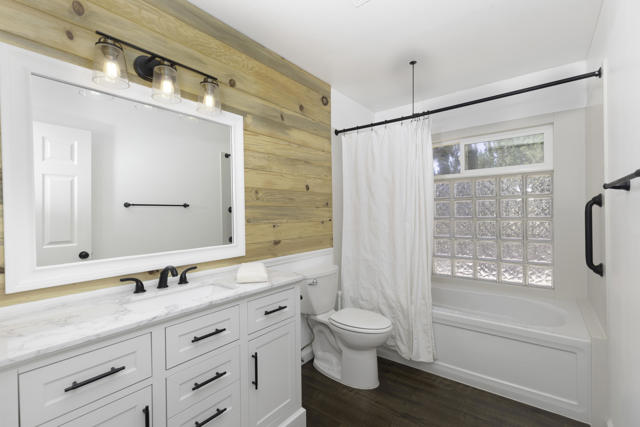 8837 Hardesty Drive Drive, Yucca Valley CA: https://media.crmls.org/mediaz/13afcd7e-cdeb-44a4-9bd4-f6f7eebefb53.jpg