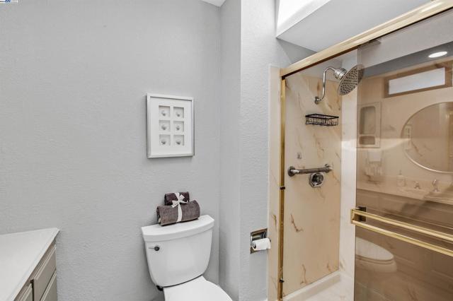 2560 Phelan Avenue, Hayward CA: https://media.crmls.org/mediaz/13b07f8e-ff8d-4dde-9136-7eda69fc20c5.jpg