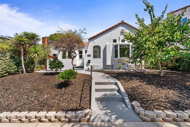 4551 Maryland Street, San Diego CA: https://media.crmls.org/mediaz/13b168fe-af63-4a1a-9b6a-748c1df70c6b.jpg
