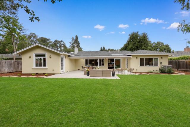 1098 Muir Way, Los Altos CA: https://media.crmls.org/mediaz/13b24de7-3ce8-4e58-87dc-95cb31906053.jpg