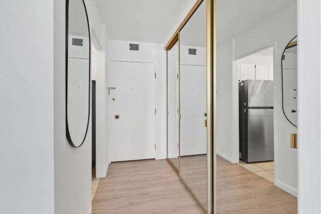 300 Davey Glen Road, Belmont CA: https://media.crmls.org/mediaz/13b2a38f-1925-49f5-bb16-615625d236d4.jpg
