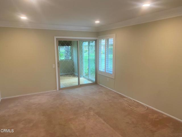 15103 15103 Village 15, Camarillo CA: https://media.crmls.org/mediaz/13b34705-48a8-473c-b2f6-5fbd37c80122.jpg