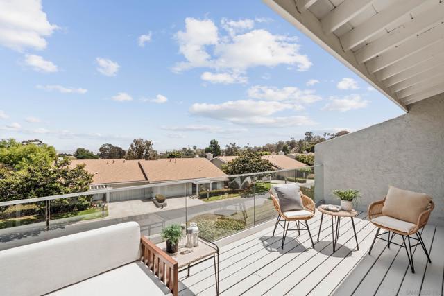 2143 Caminito San Martin, La Jolla CA: https://media.crmls.org/mediaz/13b417cd-4e38-410b-83f9-e1ea39475d55.jpg