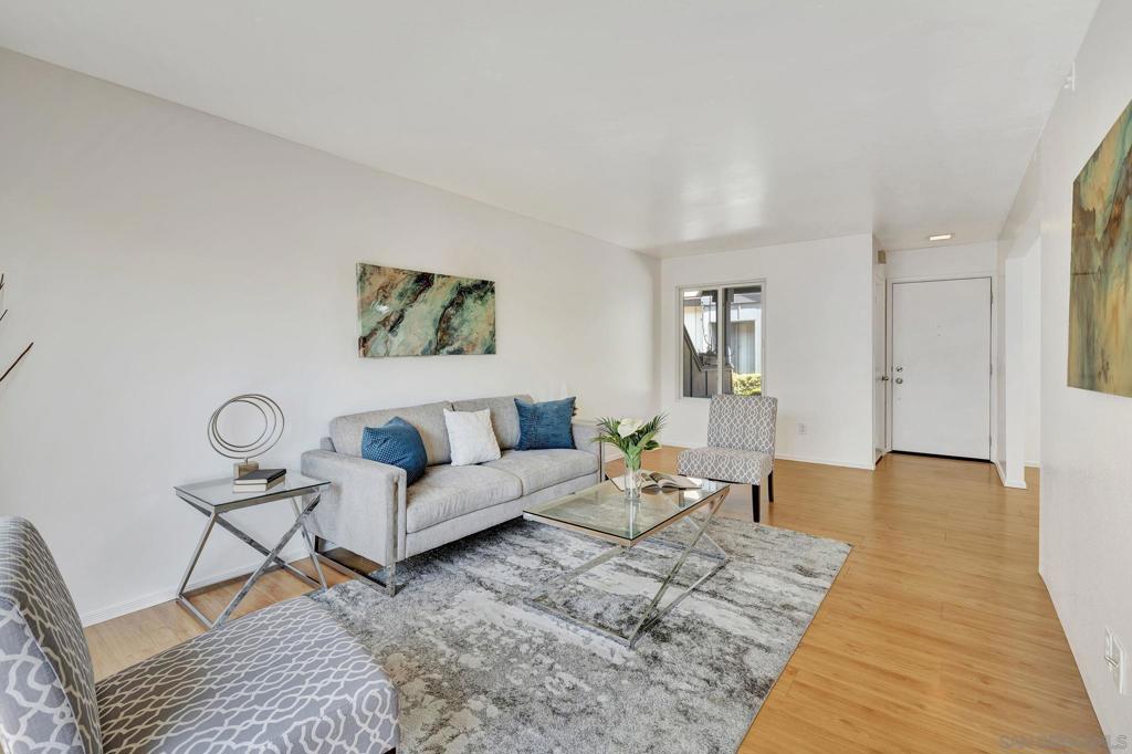 MLS #250034527SD img 6