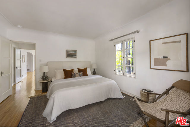 2961 Effie Street, Los Angeles CA: https://media.crmls.org/mediaz/13b5db15-d48e-4f47-be9f-78a453a998e2.jpg