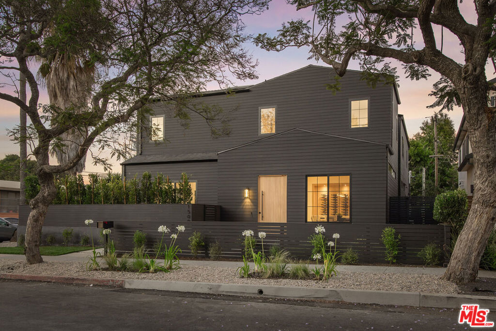 1500 Louella Avenue