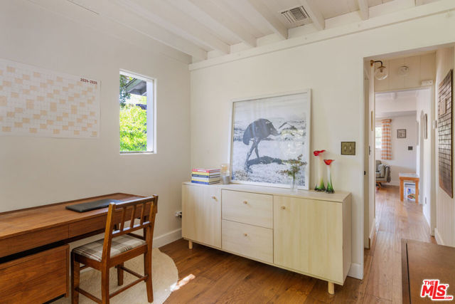 632 Museum Drive, Los Angeles CA: https://media.crmls.org/mediaz/13b8aa1d-4ea3-4124-8208-099480df392c.jpg