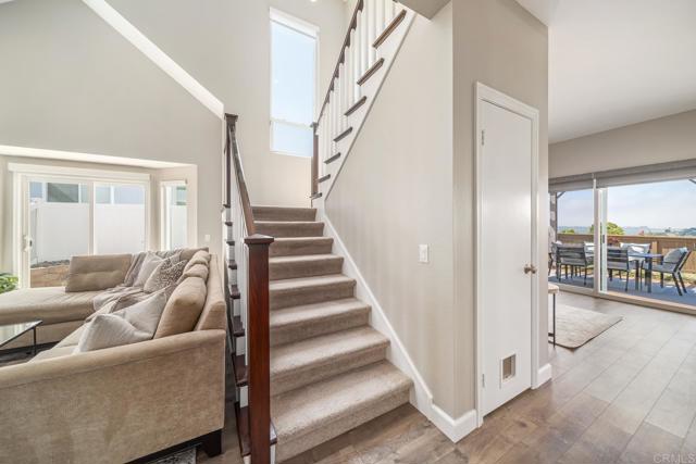 4507 Carnaby Court, Carlsbad CA: https://media.crmls.org/mediaz/13b9fa18-dc04-41cc-a010-a72b8bb076a0.jpg