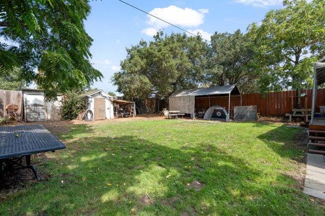22 Heiner Road, Watsonville CA: https://media.crmls.org/mediaz/13bac0e8-7fe1-45dc-9b98-25aa3bfddc17.jpg