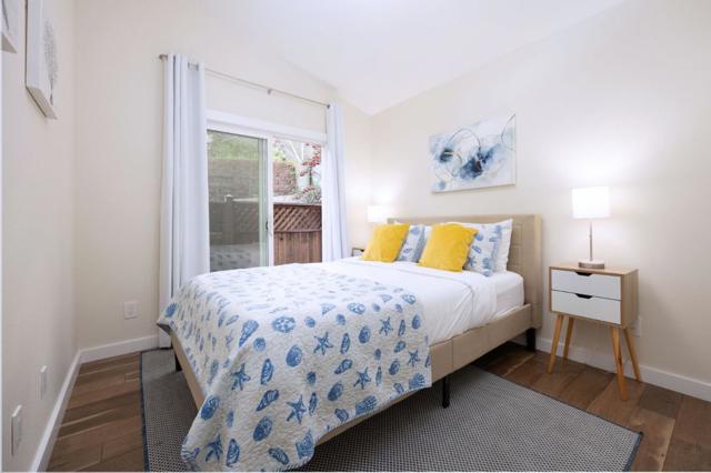 472 Lewis Lane, Pacifica CA: https://media.crmls.org/mediaz/13bb29b1-31ca-4a67-a375-0ff24b866941.jpg