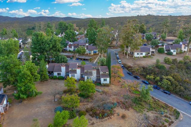 15719 Davis Cup Lane, Ramona CA: https://media.crmls.org/mediaz/13bb35e6-7ef9-42a5-8920-f32a1d1dbb4b.jpg