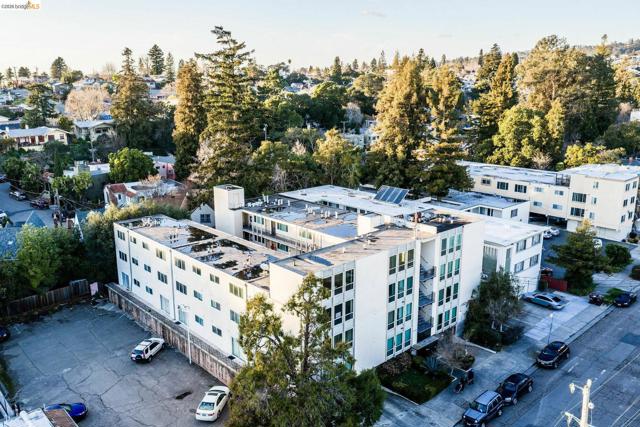 Image 12 of 42 For 3525 Dimond  