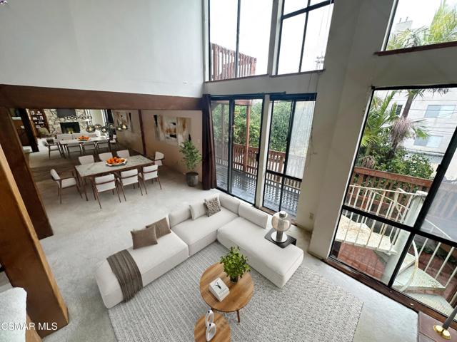 11916 Idaho Avenue, Los Angeles CA: https://media.crmls.org/mediaz/13bb94a6-08f6-4e5a-b39e-70bd725add23.jpg
