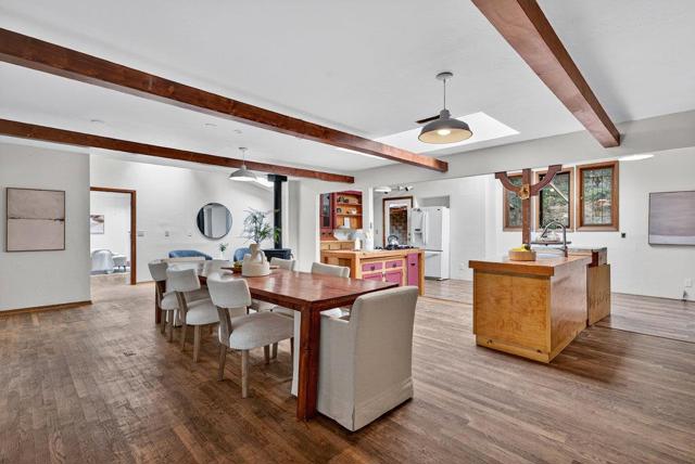 530 Flume Road, Aptos CA: https://media.crmls.org/mediaz/13bc9cd0-b36c-4c45-8120-b0d540ec5dc8.jpg